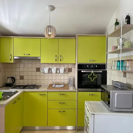 Rea *** Apartamento *