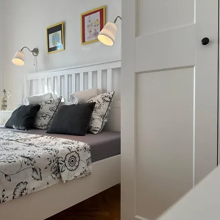 Apartment Rea *** Zadar