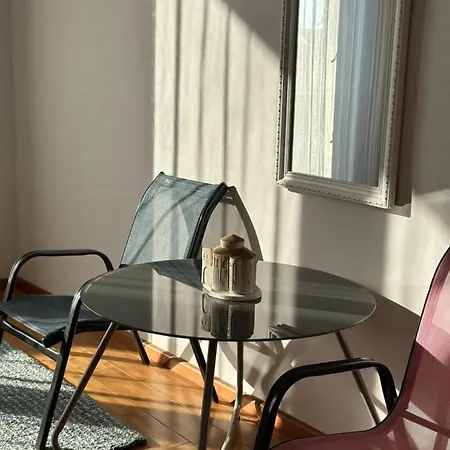 Rea ***